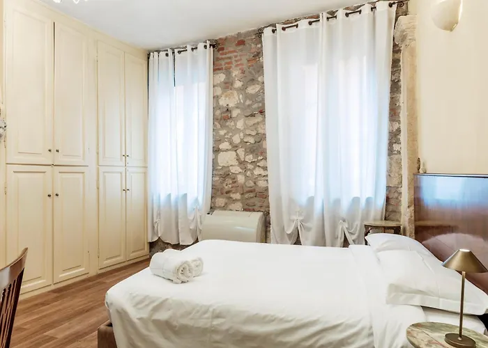 Cangrande Junior In Centro A Appartement